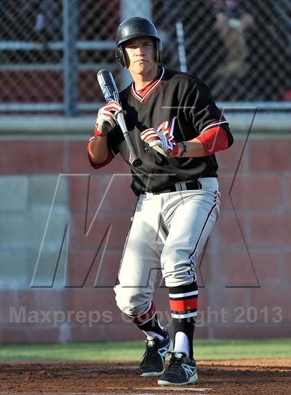 Thumbnail 3 in Hart @ Mater Dei (Boras Classic - South Bracket) photogallery.