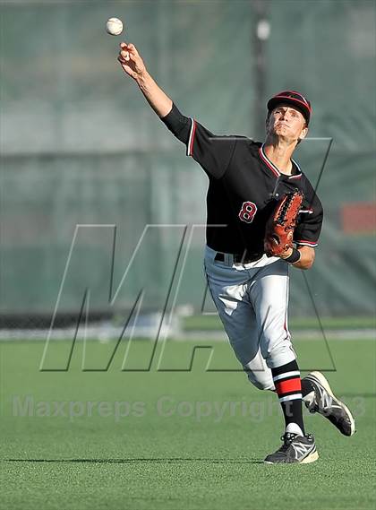 Thumbnail 1 in Hart @ Mater Dei (Boras Classic - South Bracket) photogallery.