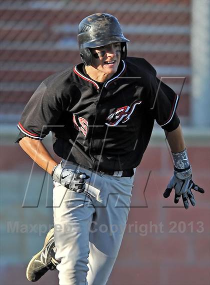 Thumbnail 3 in Hart @ Mater Dei (Boras Classic - South Bracket) photogallery.