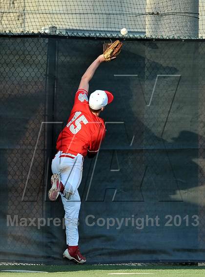 Thumbnail 2 in Hart @ Mater Dei (Boras Classic - South Bracket) photogallery.