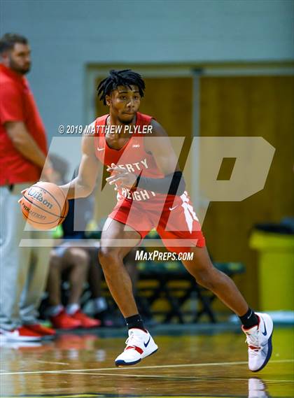 Thumbnail 1 in Freedom Christian Academy vs. Liberty Heights (Phenom Hoops & Dreams) photogallery.