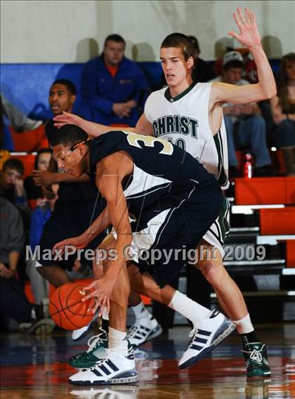 Thumbnail 1 in Christ vs. Grace Prep (Marshall County Hoopfest) photogallery.