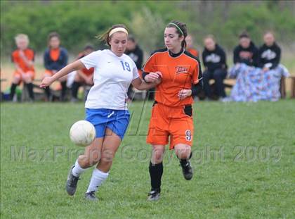 Thumbnail 2 in Mt. Vernon vs Freeburg (Harrisburg Tournament) photogallery.