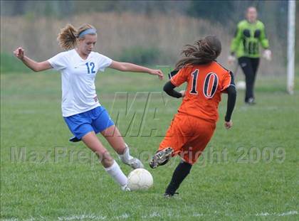 Thumbnail 2 in Mt. Vernon vs Freeburg (Harrisburg Tournament) photogallery.