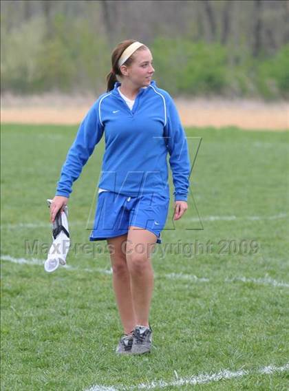 Thumbnail 1 in Mt. Vernon vs Freeburg (Harrisburg Tournament) photogallery.