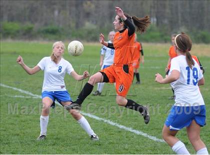 Thumbnail 2 in Mt. Vernon vs Freeburg (Harrisburg Tournament) photogallery.
