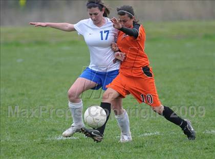 Thumbnail 1 in Mt. Vernon vs Freeburg (Harrisburg Tournament) photogallery.