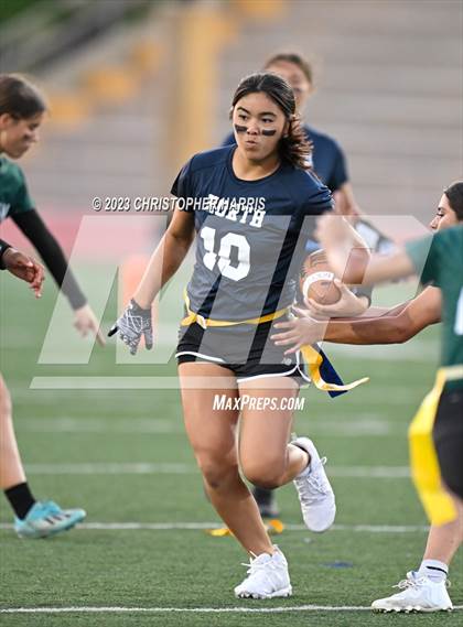 Thumbnail 1 in North vs South (West HS) photogallery.