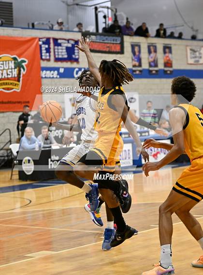 Thumbnail 3 in Blake vs Gibbs (Sun Bash Tampa) photogallery.