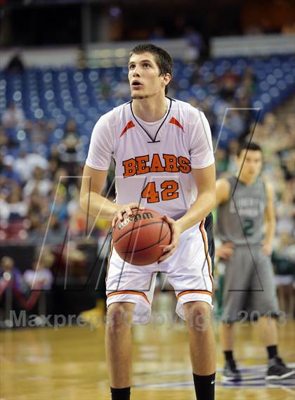 Thumbnail 2 in Liberty Ranch vs Summerville (CIF SJS D4 Final) photogallery.