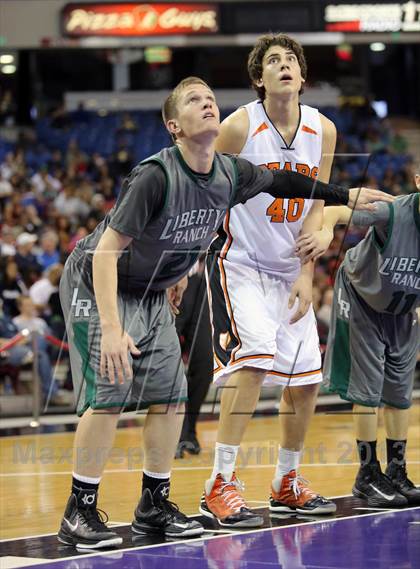 Thumbnail 3 in Liberty Ranch vs Summerville (CIF SJS D4 Final) photogallery.