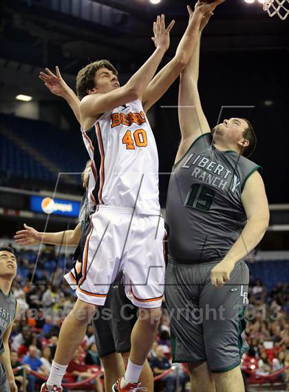 Thumbnail 2 in Liberty Ranch vs Summerville (CIF SJS D4 Final) photogallery.