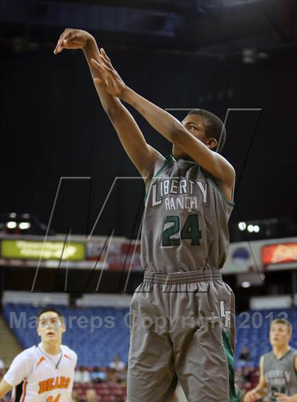 Thumbnail 2 in Liberty Ranch vs Summerville (CIF SJS D4 Final) photogallery.