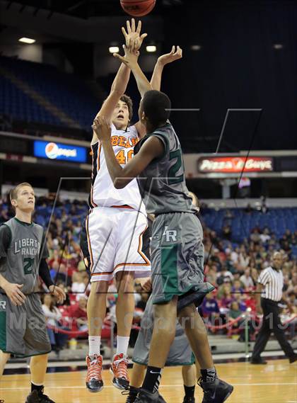 Thumbnail 3 in Liberty Ranch vs Summerville (CIF SJS D4 Final) photogallery.