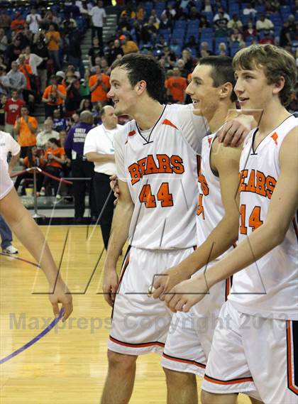 Thumbnail 2 in Liberty Ranch vs Summerville (CIF SJS D4 Final) photogallery.