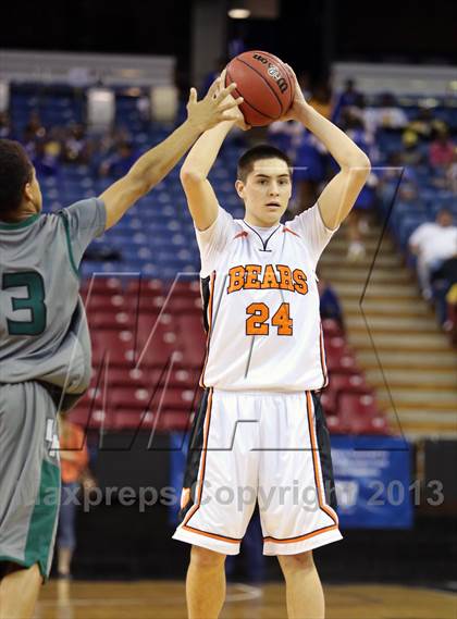 Thumbnail 2 in Liberty Ranch vs Summerville (CIF SJS D4 Final) photogallery.