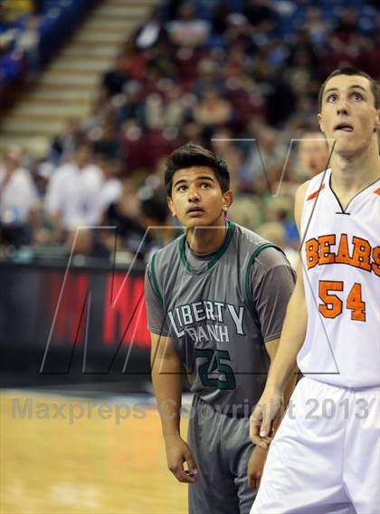Thumbnail 3 in Liberty Ranch vs Summerville (CIF SJS D4 Final) photogallery.