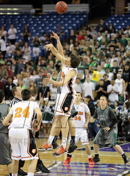 Thumbnail 2 in Liberty Ranch vs Summerville (CIF SJS D4 Final) photogallery.