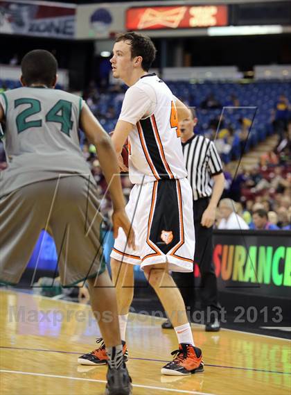 Thumbnail 2 in Liberty Ranch vs Summerville (CIF SJS D4 Final) photogallery.
