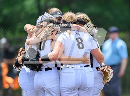 Thumbnail 1 in Fairport vs Corning-Painted Post (NYSPHSAA AAA Final) photogallery.