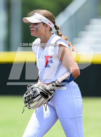 Thumbnail 3 in Fairport vs Corning-Painted Post (NYSPHSAA AAA Final) photogallery.