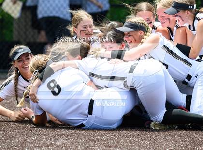 Thumbnail 3 in Fairport vs Corning-Painted Post (NYSPHSAA AAA Final) photogallery.