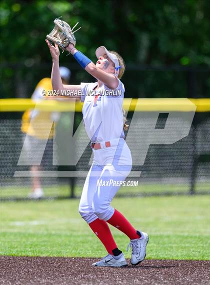 Thumbnail 1 in Fairport vs Corning-Painted Post (NYSPHSAA AAA Final) photogallery.