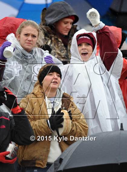 Thumbnail 1 in Albany vs Seymour (UIL 2A Regional Playoff) photogallery.
