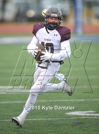 Thumbnail 3 in Albany vs Seymour (UIL 2A Regional Playoff) photogallery.