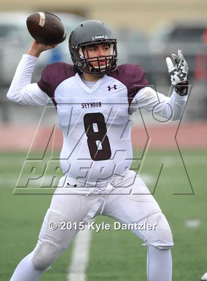 Thumbnail 2 in Albany vs Seymour (UIL 2A Regional Playoff) photogallery.