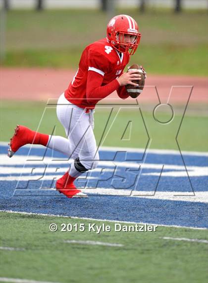 Thumbnail 2 in Albany vs Seymour (UIL 2A Regional Playoff) photogallery.