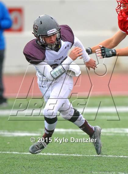 Thumbnail 3 in Albany vs Seymour (UIL 2A Regional Playoff) photogallery.