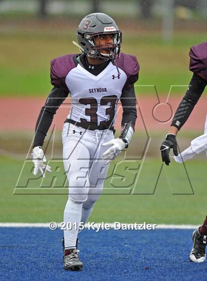 Thumbnail 1 in Albany vs Seymour (UIL 2A Regional Playoff) photogallery.