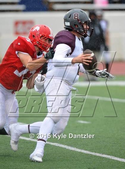 Thumbnail 2 in Albany vs Seymour (UIL 2A Regional Playoff) photogallery.