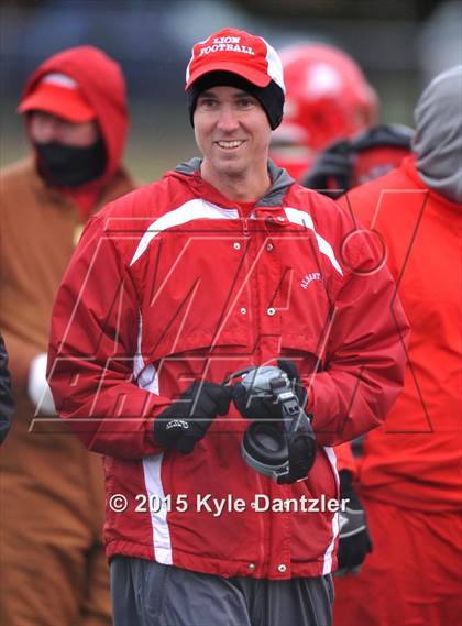 Thumbnail 3 in Albany vs Seymour (UIL 2A Regional Playoff) photogallery.