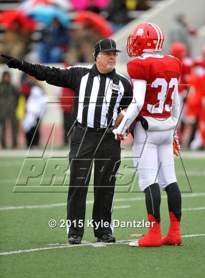 Thumbnail 1 in Albany vs Seymour (UIL 2A Regional Playoff) photogallery.