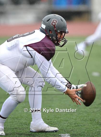 Thumbnail 2 in Albany vs Seymour (UIL 2A Regional Playoff) photogallery.