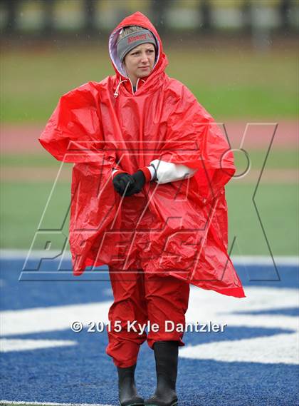Thumbnail 3 in Albany vs Seymour (UIL 2A Regional Playoff) photogallery.