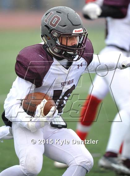 Thumbnail 2 in Albany vs Seymour (UIL 2A Regional Playoff) photogallery.