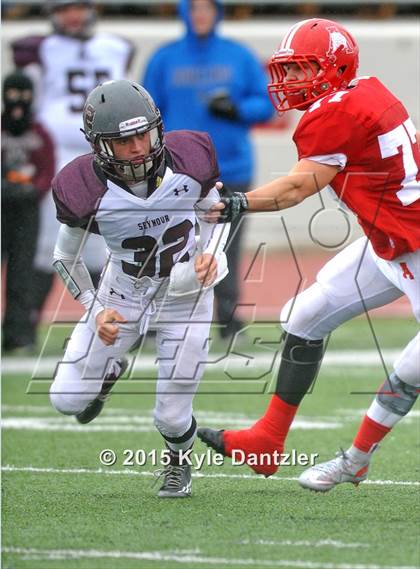 Thumbnail 1 in Albany vs Seymour (UIL 2A Regional Playoff) photogallery.