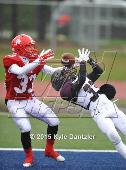 Thumbnail 2 in Albany vs Seymour (UIL 2A Regional Playoff) photogallery.