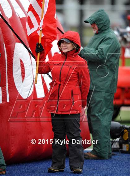 Thumbnail 1 in Albany vs Seymour (UIL 2A Regional Playoff) photogallery.