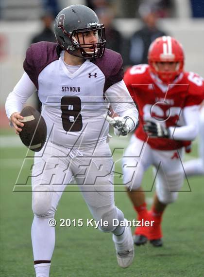 Thumbnail 3 in Albany vs Seymour (UIL 2A Regional Playoff) photogallery.