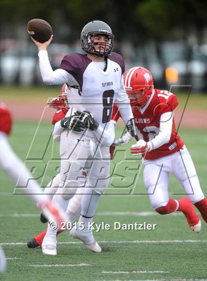 Thumbnail 1 in Albany vs Seymour (UIL 2A Regional Playoff) photogallery.