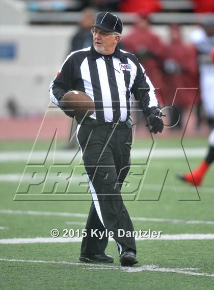 Thumbnail 2 in Albany vs Seymour (UIL 2A Regional Playoff) photogallery.