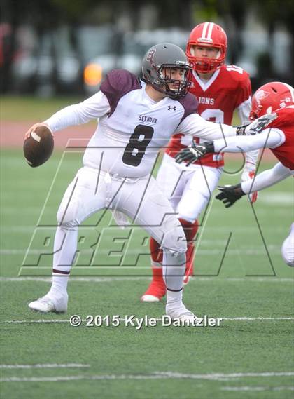 Thumbnail 1 in Albany vs Seymour (UIL 2A Regional Playoff) photogallery.