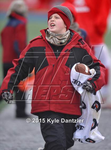 Thumbnail 3 in Albany vs Seymour (UIL 2A Regional Playoff) photogallery.