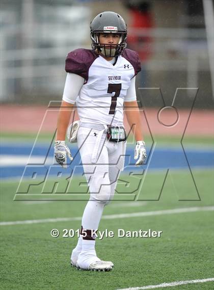 Thumbnail 1 in Albany vs Seymour (UIL 2A Regional Playoff) photogallery.