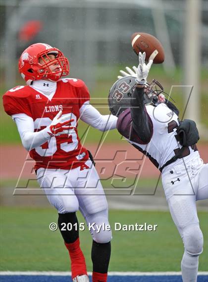 Thumbnail 1 in Albany vs Seymour (UIL 2A Regional Playoff) photogallery.