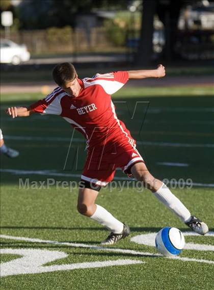 Thumbnail 2 in Beyer @ Enochs photogallery.